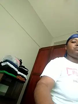AcetousAbb online show from May 19, 2026, 9:27 am