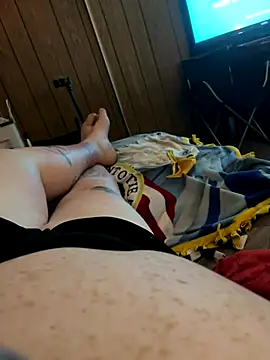 GingerSnap4444 online show from September 17, 2025, 12:45 am