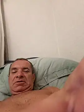 Snapshot of negativeblood chatting on February 12, 2026, 8:19 pm negativeblood online show from February 12, 2026, 8:19 pm