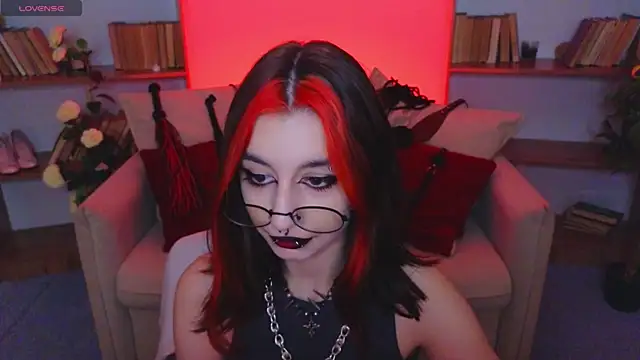 Mistress  Marcelline online show from November 8, 2025, 9:46 am