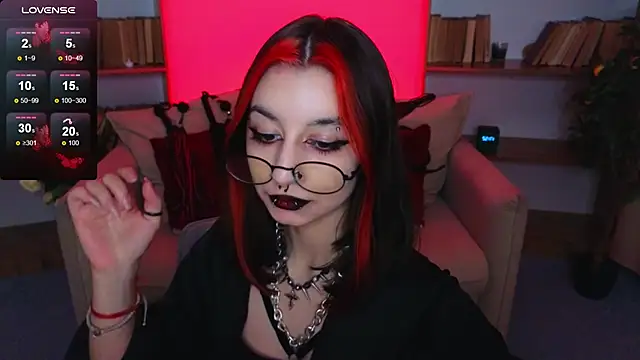 Mistress  Marcelline online show from November 14, 2025, 10:52 am