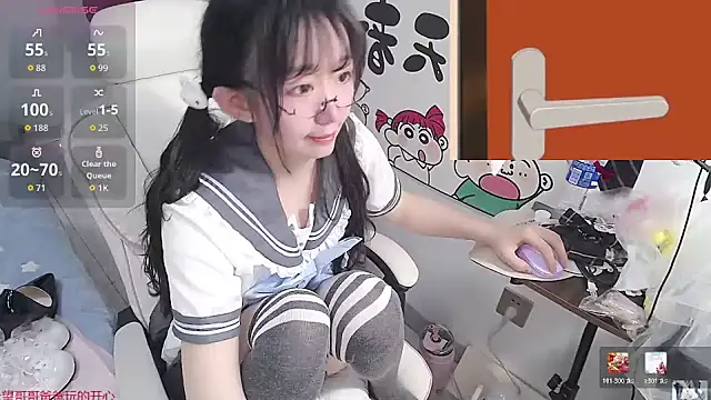 Angela-AMY online show from April 13, 2026, 5:11 am