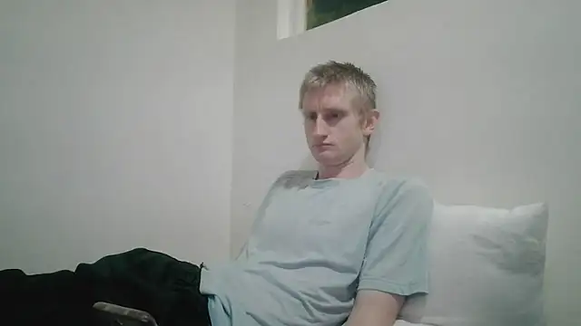 Snapshot of tcute0 chatting on February 19, 2026, 10:07 pm tcute0 online show from February 19, 2026, 10:07 pm