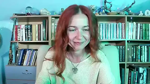 Foxilady357 online show from May 14, 2026, 1:52 pm