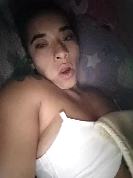 Valenn fernandez online show from March 24, 2026, 11:43 am