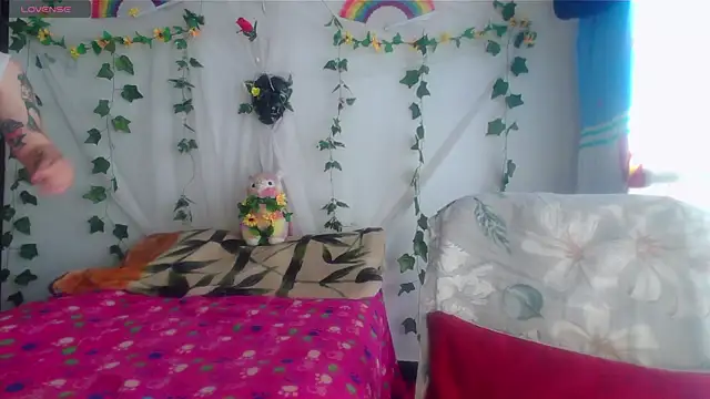 Mitsuha gate online show from January 7, 2026, 2:44 pm