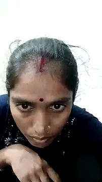 Snapshot of Guriya0076 chatting on November 20, 2025, 12:50 pm Guriya0076 online show from November 20, 2025, 12:50 pm