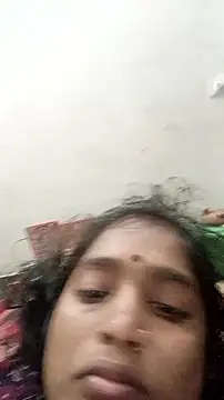 Snapshot of Guriya0076 chatting on November 22, 2025, 12:43 am Guriya0076 online show from November 22, 2025, 12:43 am