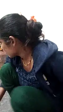 Snapshot of Guriya0076 chatting on December 3, 2025, 12:59 pm Guriya0076 online show from December 3, 2025, 12:59 pm