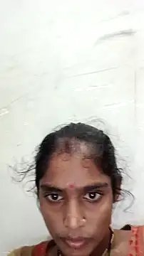 Guriya0076 online show from September 13, 2025, 4:07 pm