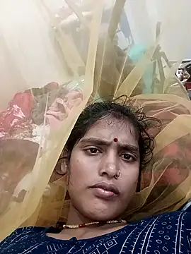 Snapshot of Guriya0076 chatting on November 13, 2025, 5:50 pm Guriya0076 online show from November 13, 2025, 5:50 pm