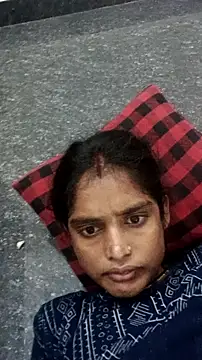 Guriya0076 online show from September 21, 2025, 6:13 pm