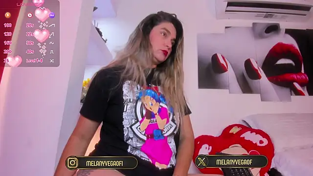 MelanyVegas online show from January 16, 2026, 8:40 am