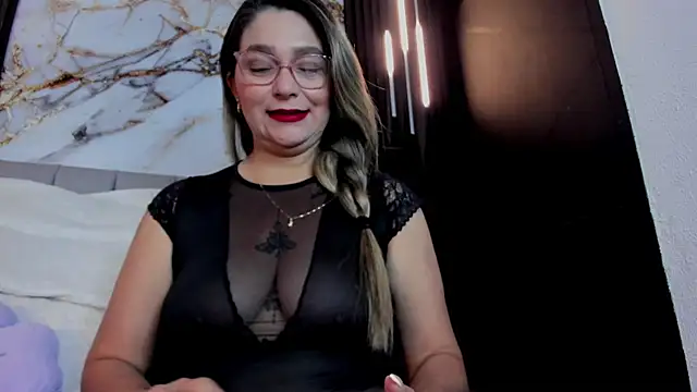 MelanyVegas online show from February 10, 2026, 10:14 am