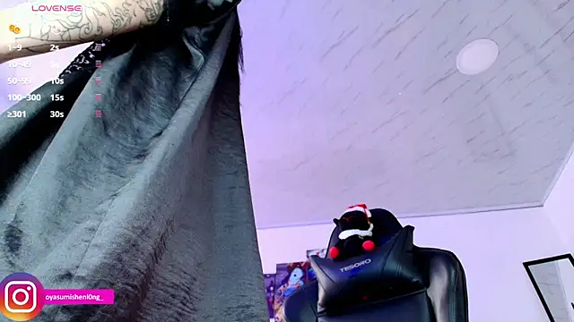 Nicorobinn online show from December 18, 2025, 8:01 pm