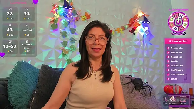 SabinaDeluxe cg online show from October 29, 2025, 12:15 pm