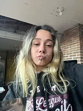 blond-96 online show from November 8, 2025, 9:40 pm