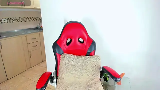 Snapshot of alexandra_cute chatting on November 12, 2025, 1:04 pm alexandra cute online show from November 12, 2025, 1:04 pm