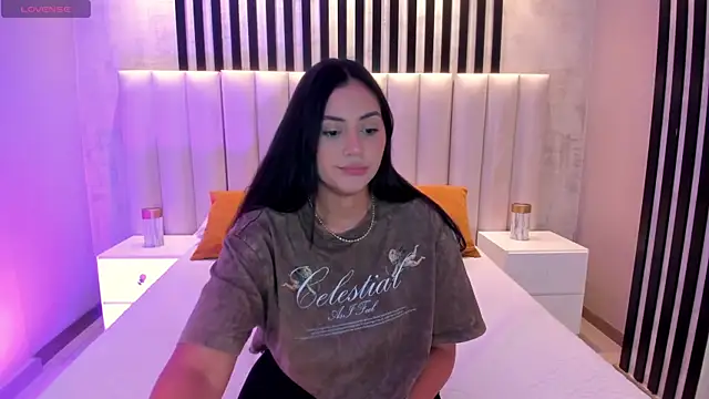 Snapshot of AmbarJames_ chatting on February 11, 2026, 12:38 pm AmbarJames online show from February 11, 2026, 12:38 pm