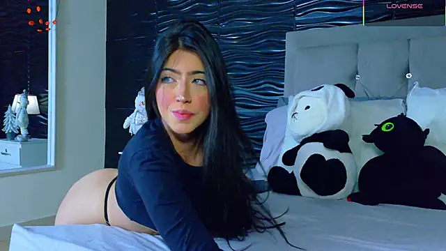 Ambar Bull online show from December 20, 2025, 1:03 pm