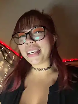 moan4mona online show from October 21, 2025, 2:00 am