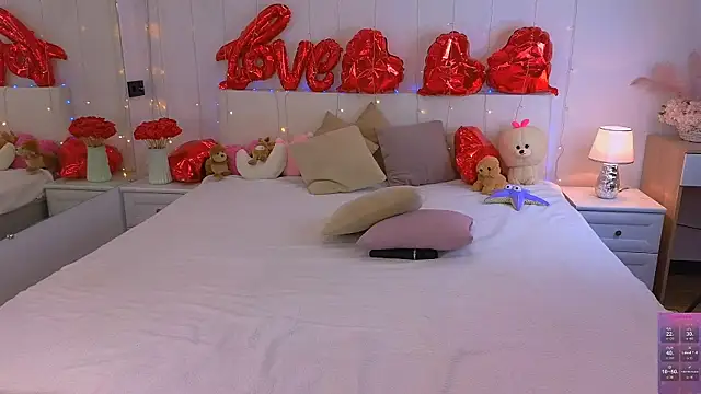 Snapshot of Eva_SmidtX chatting on February 21, 2026, 12:12 am Eva SmidtX online show from February 21, 2026, 12:12 am