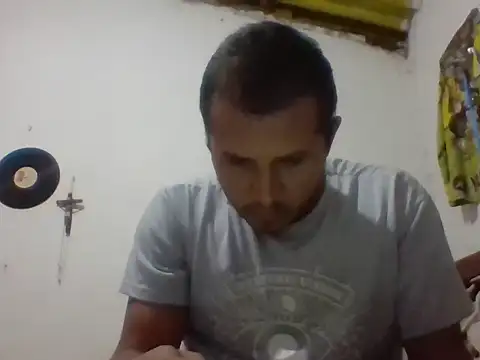 Snapshot of santiii___12 chatting on January 14, 2026, 4:38 am santiii 12 online show from January 14, 2026, 4:38 am