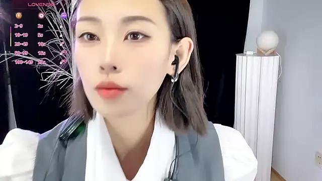 Snapshot of xiaoyue8888 chatting on October 16, 2025, 2:31 am xiaoyue8888 online show from October 16, 2025, 2:31 am
