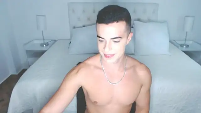 Snapshot of mr_hunterx chatting on February 12, 2026, 1:16 am mr hunterx online show from February 12, 2026, 1:16 am