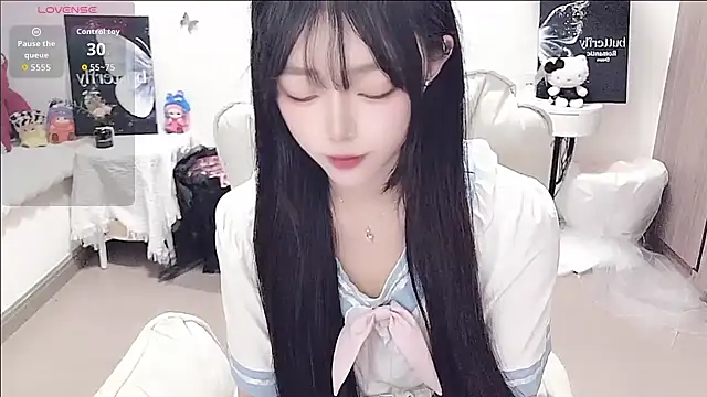 Snapshot of -EEBABY chatting on June 13, 2026, 2:37 pm -EEBABY online show from June 13, 2026, 2:37 pm