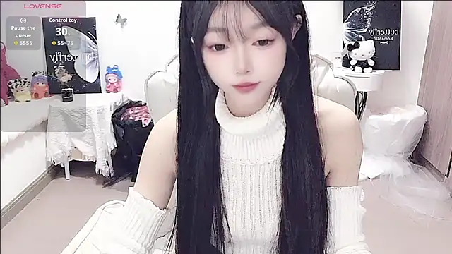Snapshot of -EEBABY chatting on June 18, 2026, 4:12 pm -EEBABY online show from June 18, 2026, 4:12 pm