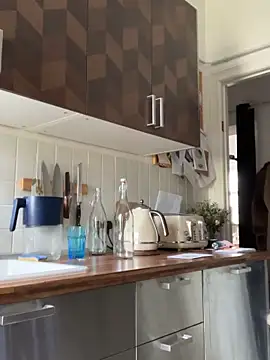 SexyLeon8 online show from December 18, 2024, 10:51 am