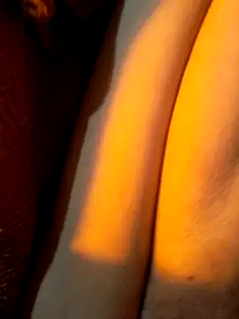 babe jasmine online show from December 3, 2025, 6:14 am