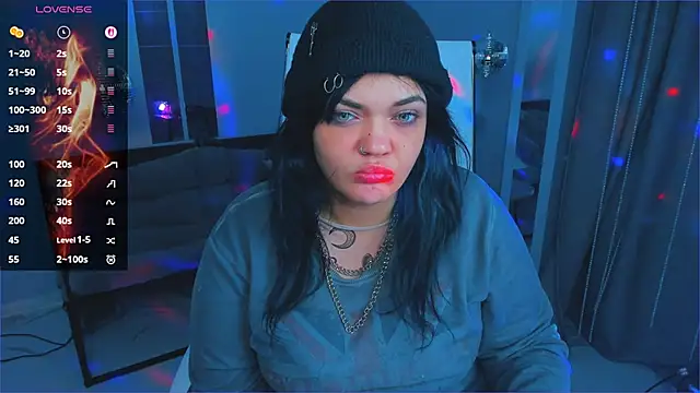 Snapshot of MaryHarrys chatting on November 13, 2025, 11:30 pm MaryHarrys online show from November 13, 2025, 11:30 pm