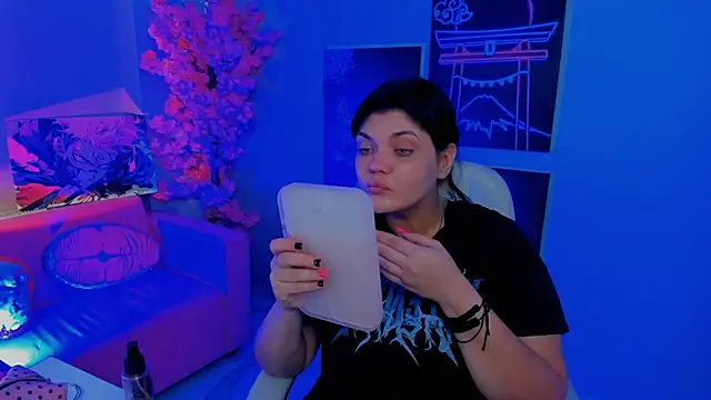 Snapshot of MaryHarrys chatting on September 9, 2025, 8:40 pm MaryHarrys online show from September 9, 2025, 8:40 pm