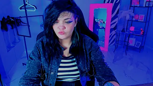 Snapshot of MaryHarrys chatting on October 21, 2025, 8:19 pm MaryHarrys online show from October 21, 2025, 8:19 pm