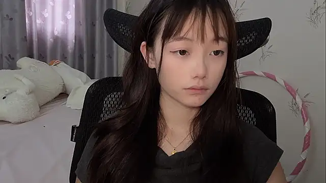 Snapshot of puppy-999 chatting on July 18, 2026, 6:00 am puppy-999 online show from July 18, 2026, 6:00 am