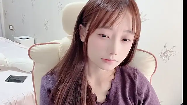 puppy-999 online show from December 3, 2025, 12:48 pm