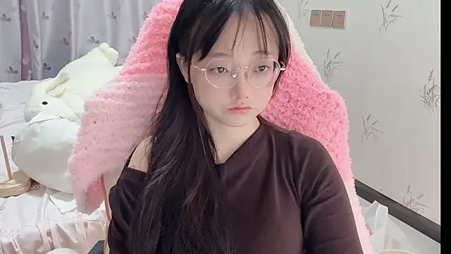 puppy-999 online show from November 6, 2025, 1:48 pm