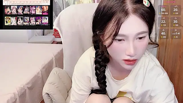 Snapshot of ana-888- chatting on October 13, 2025, 9:59 pm ana-888- online show from October 13, 2025, 9:59 pm