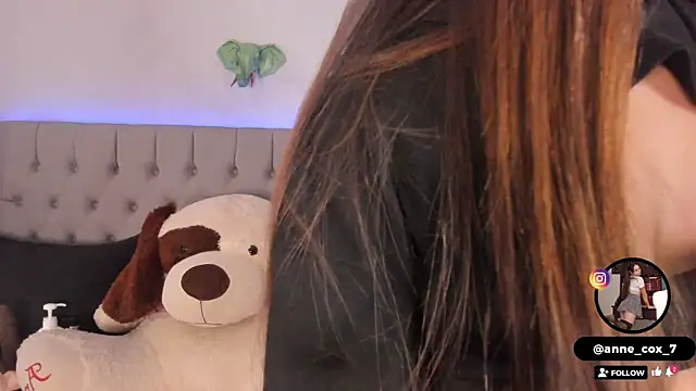 Snapshot of Anne_cox chatting on September 19, 2025, 12:09 pm Anne cox online show from September 19, 2025, 12:09 pm