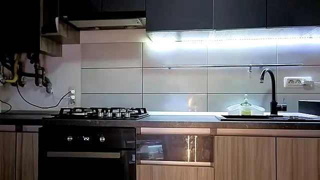 Pisypussy online show from November 15, 2025, 3:16 pm