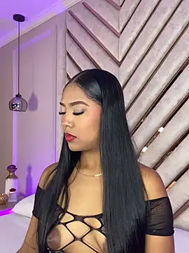 Snapshot of Mia_Roset chatting on October 4, 2025, 11:56 am Mia Roset online show from October 4, 2025, 11:56 am