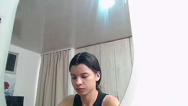 Snapshot of pinky_f00x chatting on May 1, 2026, 7:30 pm pinky f00x online show from May 1, 2026, 7:30 pm