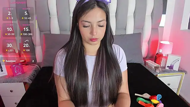 Snapshot of Adaara_Rey chatting on September 30, 2025, 8:37 pm Adaara Rey online show from September 30, 2025, 8:37 pm