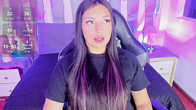 Snapshot of Adaara_Rey chatting on October 17, 2025, 7:48 pm Adaara Rey online show from October 17, 2025, 7:48 pm