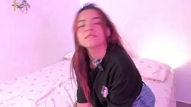 valy shyness online show from November 18, 2025, 2:16 am