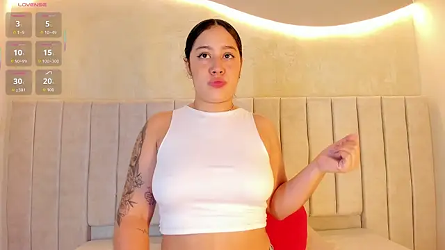 Snapshot of aisha_duque chatting on May 24, 2026, 1:22 pm aisha duque online show from May 24, 2026, 1:22 pm