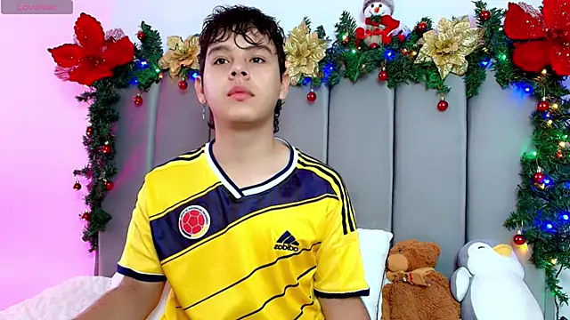 nico leroy online show from December 17, 2025, 10:37 pm