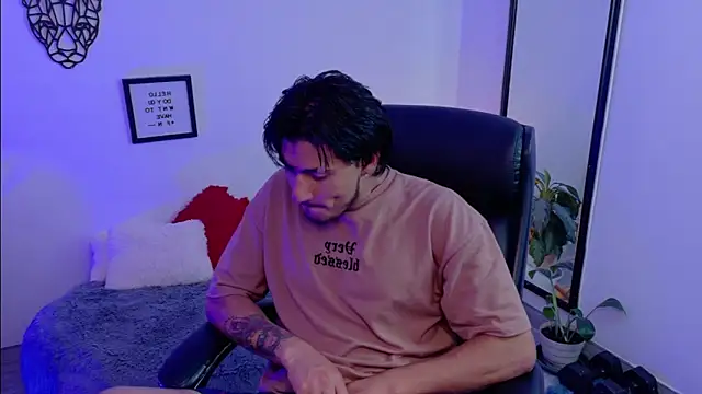 Snapshot of Elian_savoy chatting on March 31, 2026, 1:29 am Elian savoy online show from March 31, 2026, 1:29 am